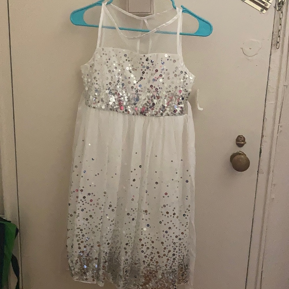 Girls dress